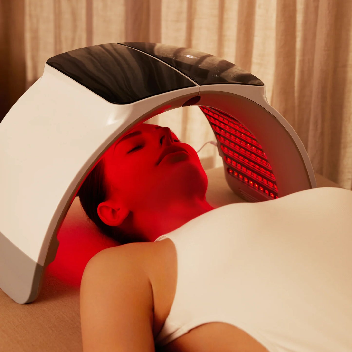 Veylixo LED Light Therapy Device
